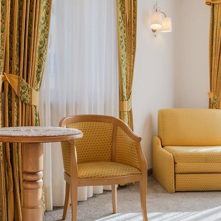 Hotel Maria Ортизеи Экстерьер фото