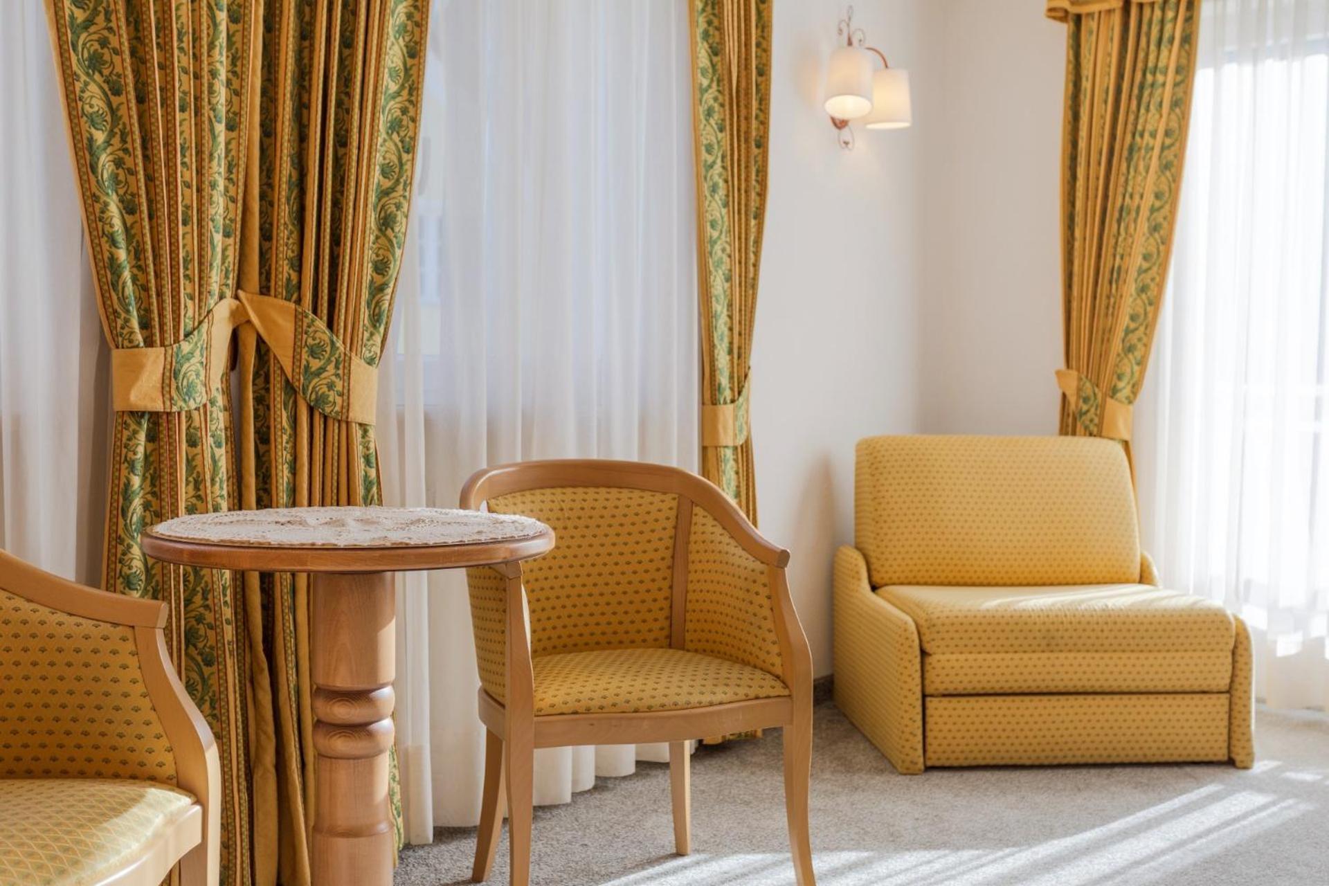 Hotel Maria Ортизеи Экстерьер фото
