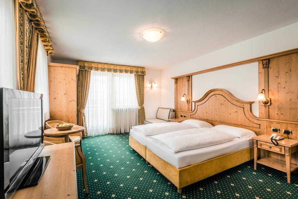 Hotel Maria Ортизеи Экстерьер фото